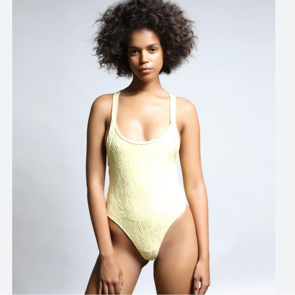 Twenty Montreal Citron 3D Swim Thong Yellow Textured Womens Large - Picture 1 of 9